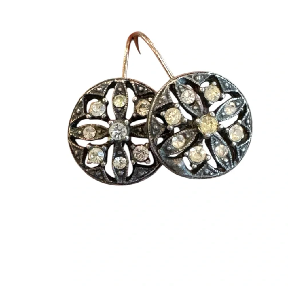 Vintage Silver Filigree and Crystal Floral Earrings. EUC